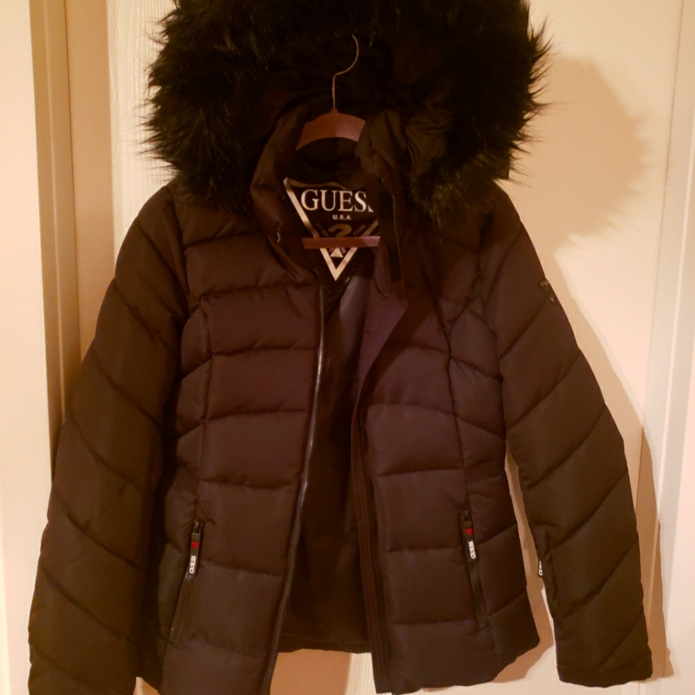 Guess brand coat-new w tags
